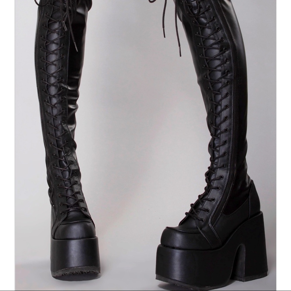 Over knee platform boots